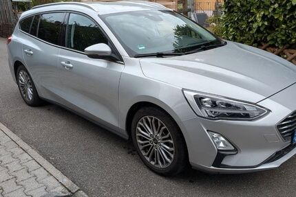 Ford Focus 91.500 km 13.890 &euro; Neuenburg am Rhein 79395
