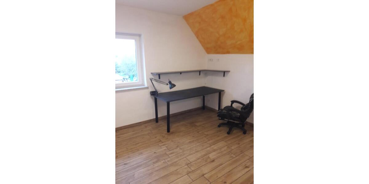 Etagenwohnung Breisach am Rhein - 3 Zimmer, 133 m&sup2;, 900&euro; | Angebot:25023281