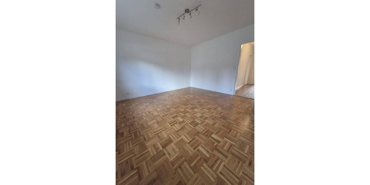 Etagenwohnung Furtwangen Stadtgebiet - 2 Zimmer, 72 m&sup2;, 179.000&euro; | Angebot:26048742