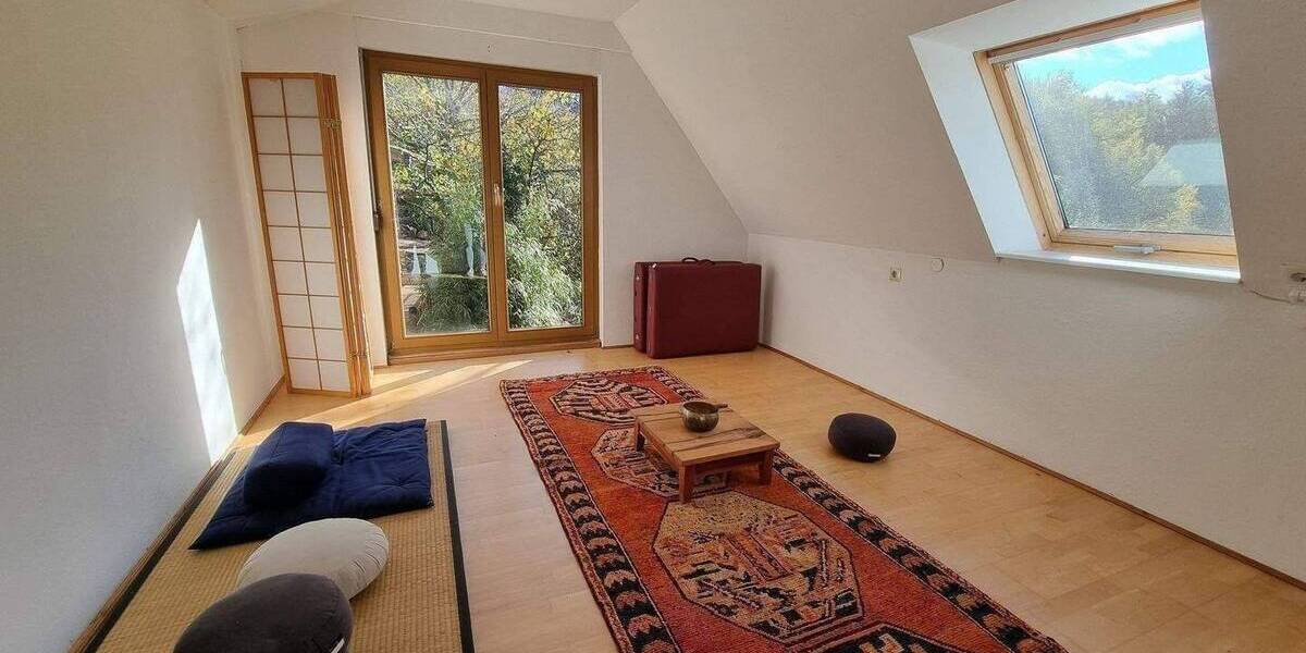 Mehrfamilienhaus, Wohnhaus Ballrechten-Dottingen Ballrechten - 9 Zimmer, 300 m&sup2;, 678.000&euro; | Angebot:26843682