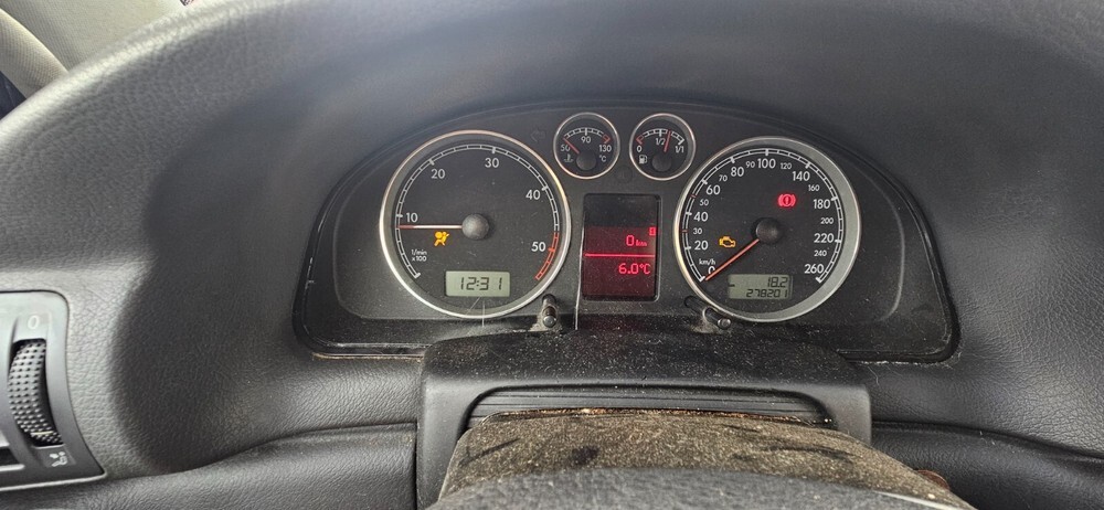 VW Passat 278.000 km 1.999 € Freiburg im Breisgau 79098