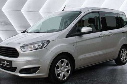 Ford Tourneo Courier 113.800 km 8.900 € Waldkirch 79183