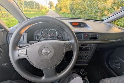 Opel Meriva 66.000 km 1.800 € Freiburg 79112