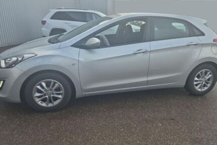 Hyundai i30 84.500 km 8.995 &euro; Ettenheim 77955