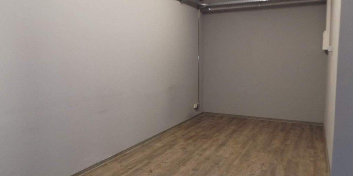 Gewerbeobjekt Titisee-Neustadt Titisee - 400&euro; | Angebot:24111955