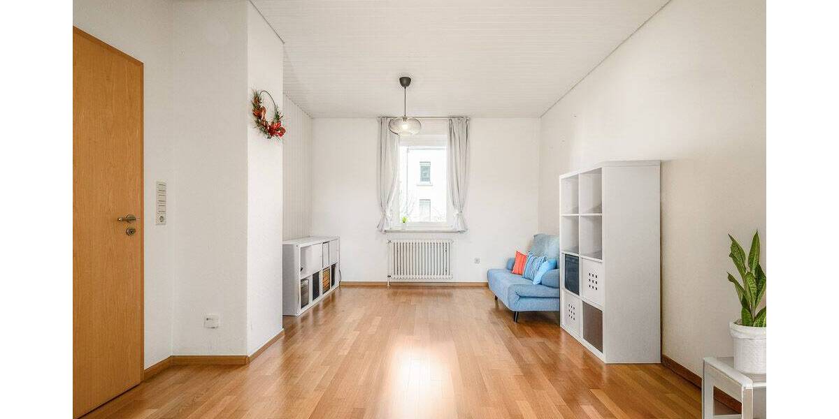 Mehrfamilienhaus, Wohnhaus Freiburg im Breisgau Zähringen - 1 Zimmer, 179 m&sup2;, 725.000&euro; | Angebot:26138875