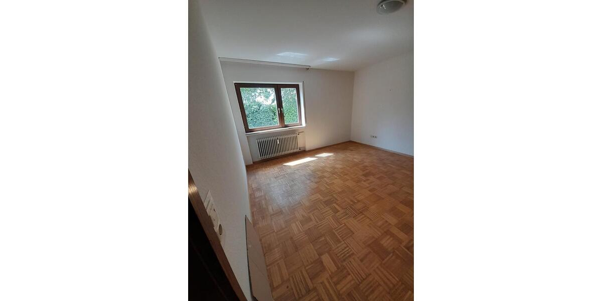 Erdgeschoßwohnung Badenweiler - 3 Zimmer, 84 m&sup2;, 275.000&euro; | Angebot:27225275