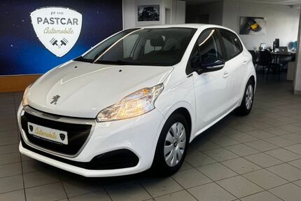 Peugeot 208 87.000 km 9.300 € Bad Krozingen 79189