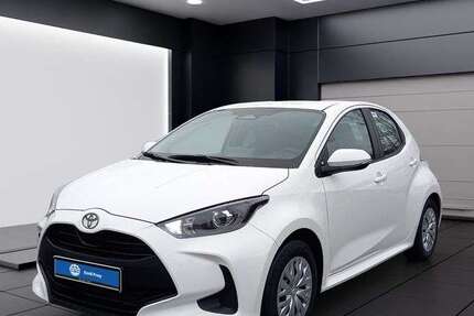 Toyota Yaris 8.800 km 20.690 &euro; Freiburg 79108