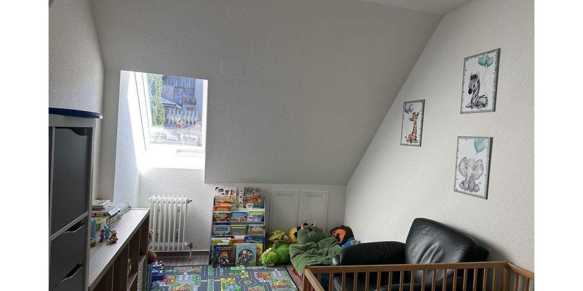 Etagenwohnung Vogtsburg im Kaiserstuhl Oberrotweil - 5 Zimmer, 157 m&sup2;, 1.390&euro; | Angebot:25769383