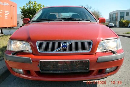 Volvo S40
