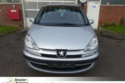 Peugeot 807
