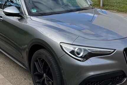 Alfa Romeo Stelvio 46.500 km 26.999 &euro; Müllheim 79379