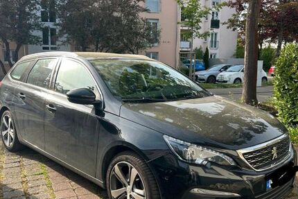 Peugeot 308 123.000 km 7.950 &euro; Denzlingen 79211