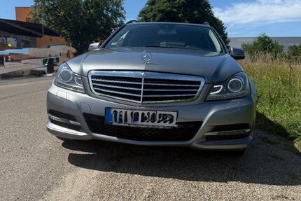 Mercedes-Benz C 220 211.000 km 9.000 € Reute 79276