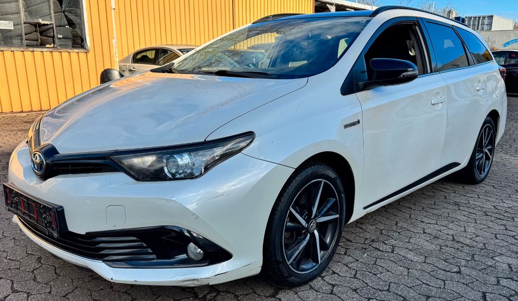 Toyota Auris 400.000 km 7.100 &euro; FREIBURG IM BREISGAU 79111