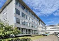 Büro in Freiburg im Breisgau 3.685 € 351 m²