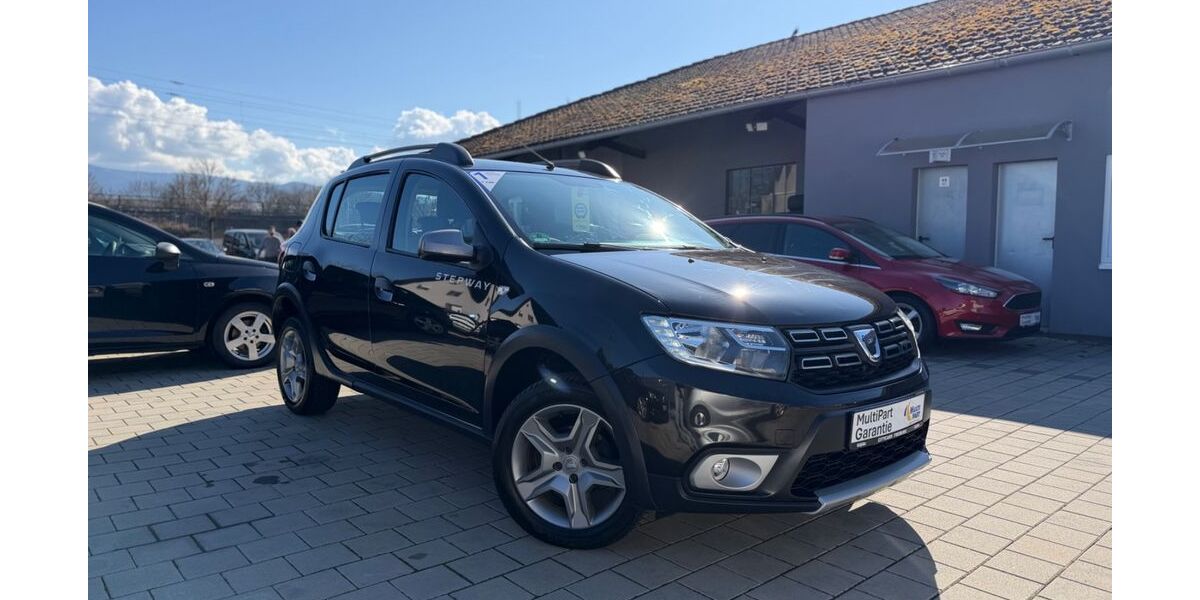 Dacia Sandero 140.000 km 7.490 &euro; Freiburg im Breisgau 79115