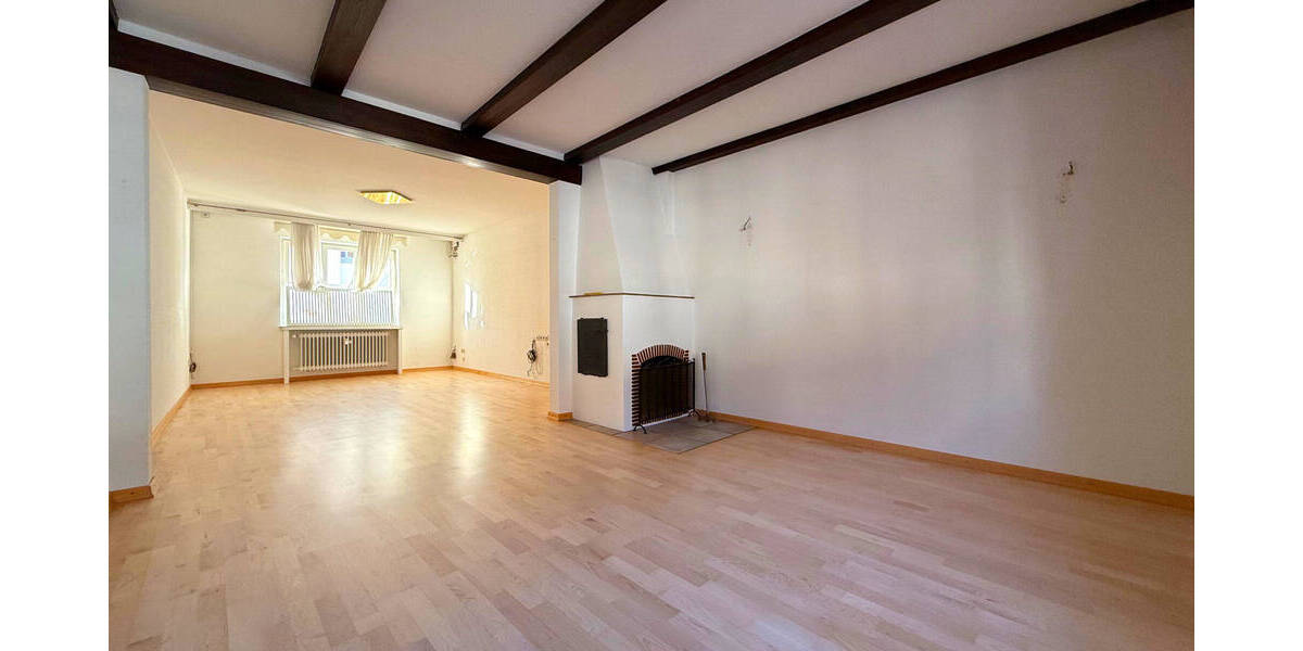 Etagenwohnung Breisach am Rhein Breisach - 3 Zimmer, 115 m&sup2;, 1.150&euro; | Angebot:26093741