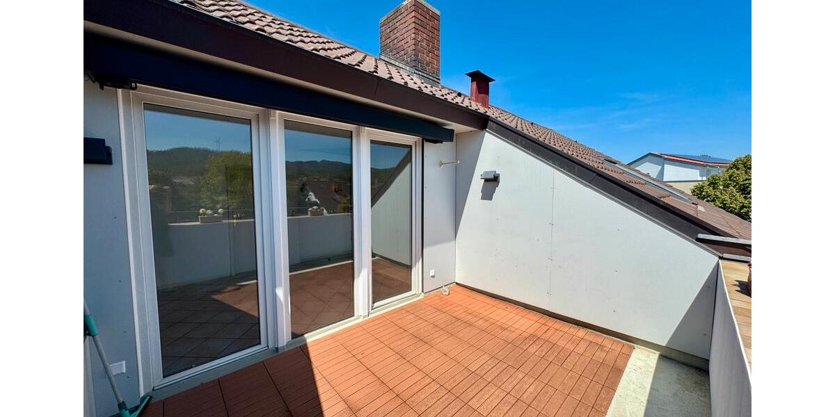 Dachgeschoßwohnung Gundelfingen - 4 Zimmer, 110 m&sup2;, 449.000&euro; | Angebot:27219906