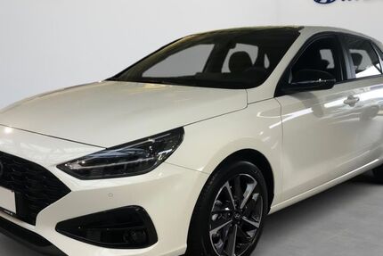 Hyundai i30 6.000 km 27.490 &euro; Freiburg 79111