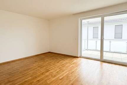 Wohnung Bad Krozingen - 5.5 Zimmer, 177 m&sup2;, 2.570&euro; | Angebot:27095417