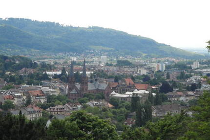 Lichtdurchflutete 3-Zimmer-Wohnung mit Fußbodenheizung und Balkon 3 zimmer