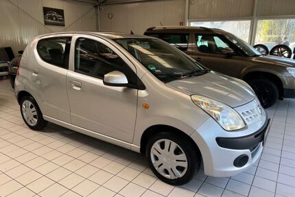 Nissan Pixo