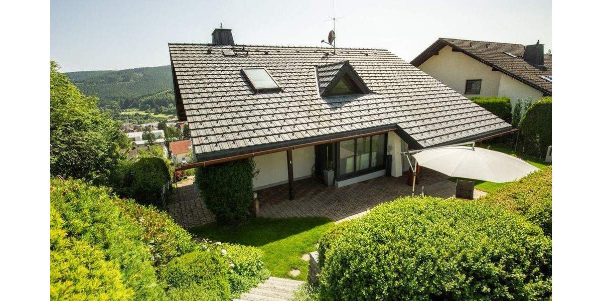 Einfamilienhaus Titisee-Neustadt Neustadt - 9 Zimmer, 230 m&sup2;, 795.000&euro; | Angebot:25835291