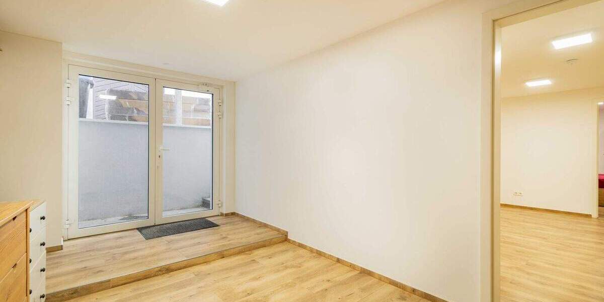 Einfamilienhaus Elzach - 8 Zimmer, 180 m&sup2;, 817.000&euro; | Angebot:25776303