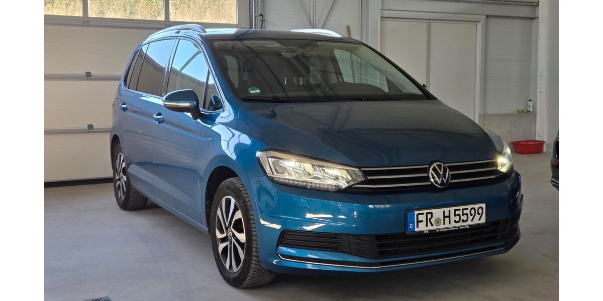 VW Touran 89.400 km 21.400 &euro; Titisee-Neustadt 79822