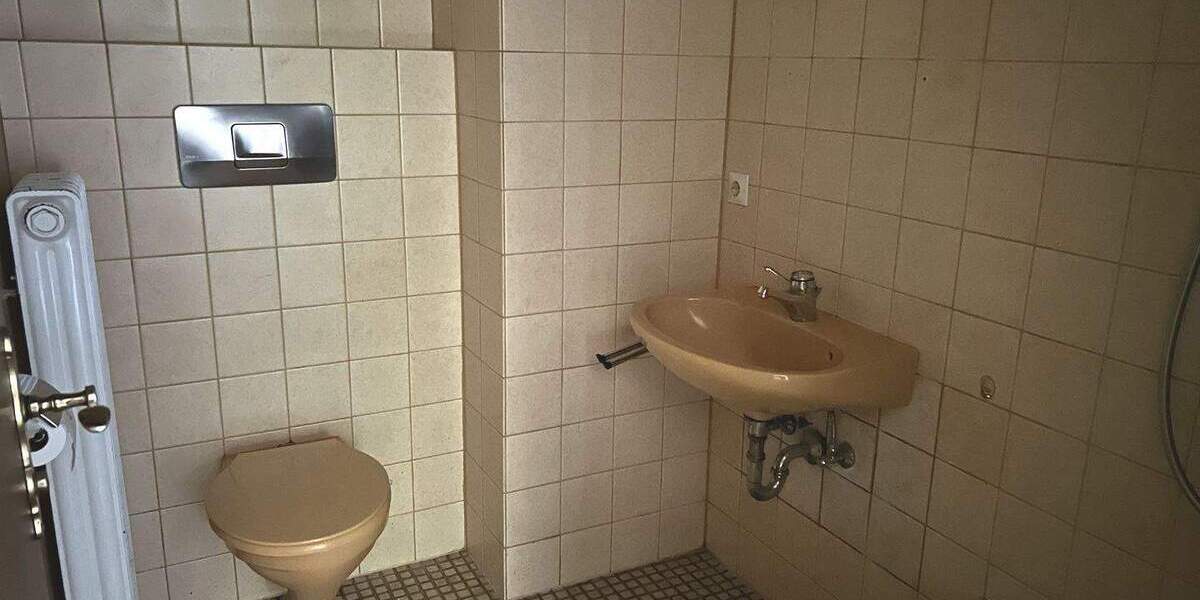 Einfamilienhaus Horben Dorf - 5 Zimmer, 138 m&sup2;, 420.000&euro; | Angebot:25704937