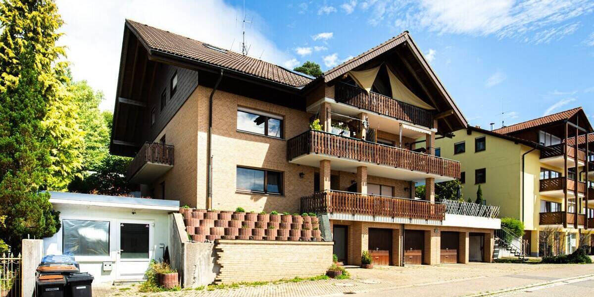 Etagenwohnung Titisee-Neustadt Titisee - 4 Zimmer, 122 m&sup2;, 315.000&euro; | Angebot:25927313