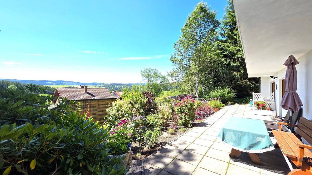 Mehrfamilienhaus, Wohnhaus Lenzkirch Saig - 1 Zimmer, 264 m&sup2;, 695.000&euro; | Angebot:25775125