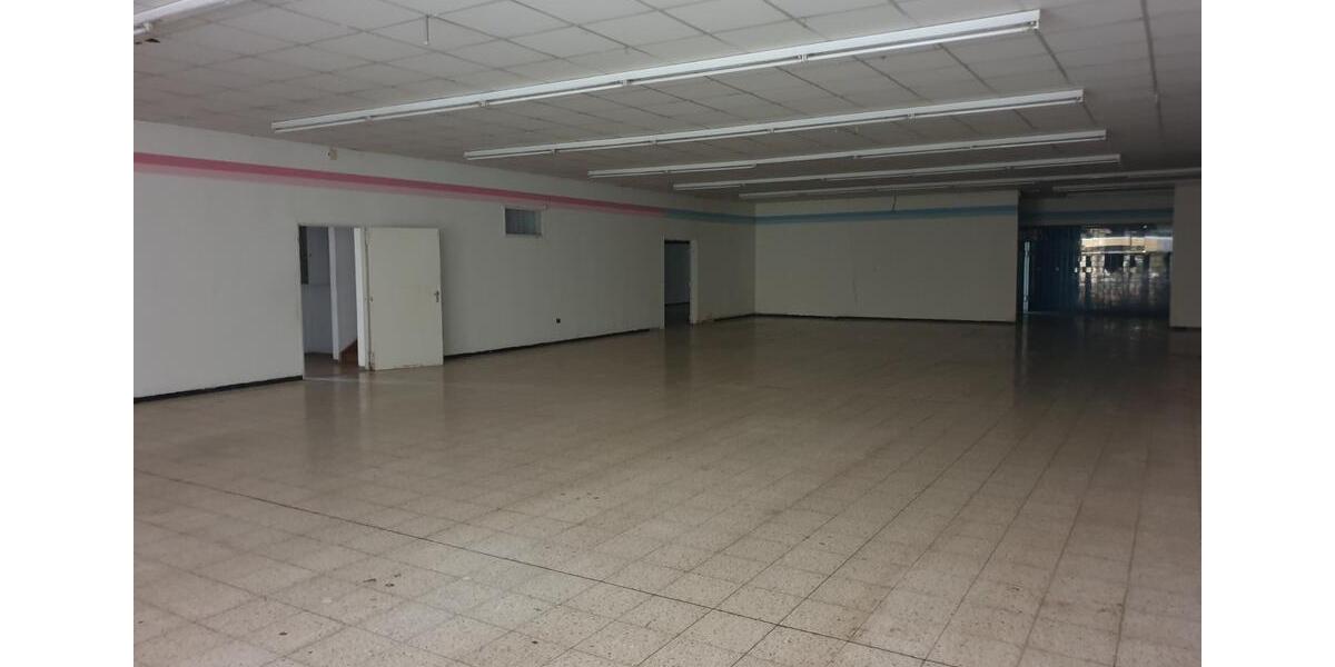 Gewerbeobjekt Umkirch - 3.900&euro; | Angebot:24723002