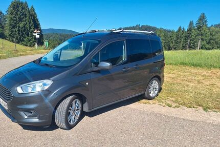 Ford Tourneo Courier 55.000 km 8.700 € Schönenberg 79677