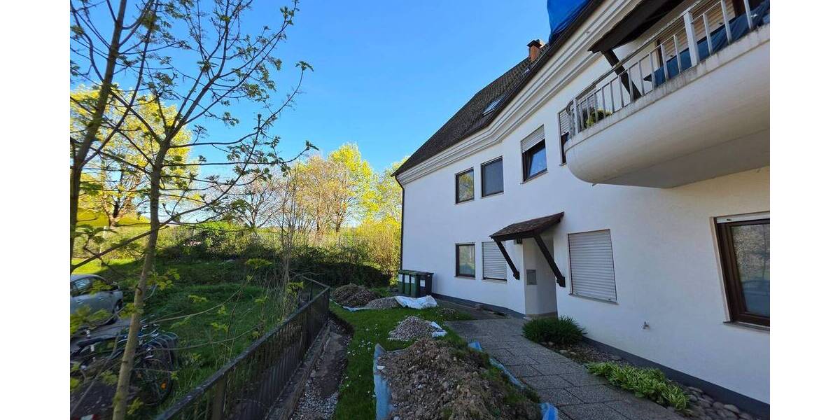Etagenwohnung Freiburg im Breisgau St. Georgen - 2 Zimmer, 45 m&sup2;, 220.000&euro; | Angebot:26065355