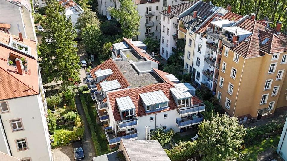 Dachgeschoßwohnung Freiburg im Breisgau Oberau - 2 Zimmer, 53 m&sup2;, 365.000&euro; | Angebot:26424500