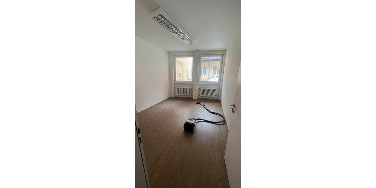 Büroräume auf ca. 104 qm in der Innenstadt! zimmer