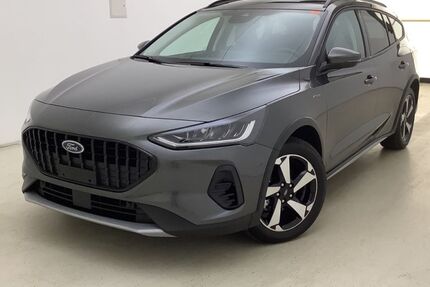 Ford Focus 10.800 km 27.990 &euro; Freiburg im Breisgau 79108