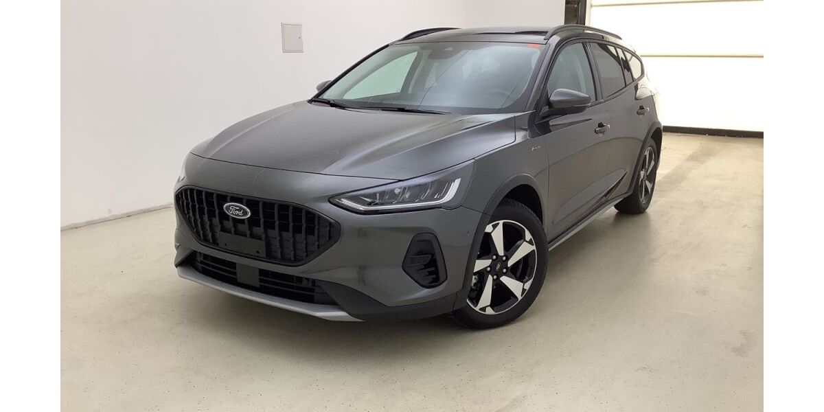 Ford Focus 10.800 km 27.990 &euro; Freiburg im Breisgau 79108