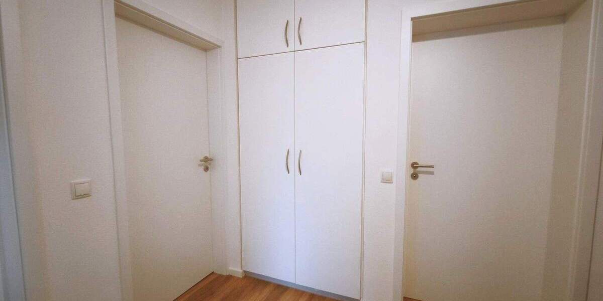 Etagenwohnung Emmendingen - 3 Zimmer, 82 m&sup2;, 360.000&euro; | Angebot:25266044