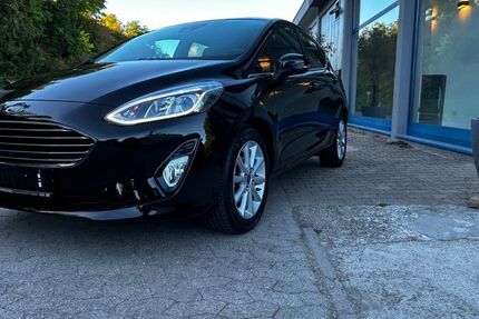 Ford Fiesta 87.467 km 10.450 &euro; Eichstetten am Kaiserstuhl 79356