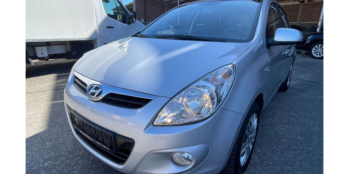 Hyundai i20 99.945 km 3.699 &euro; Herbolzheim 79336