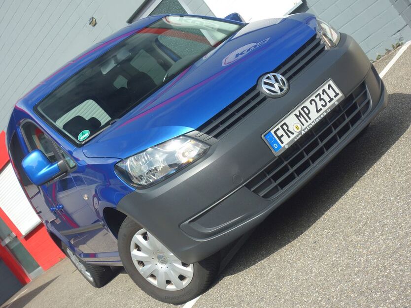 VW Caddy 169.000 km 9.900 € Freiburg 79111