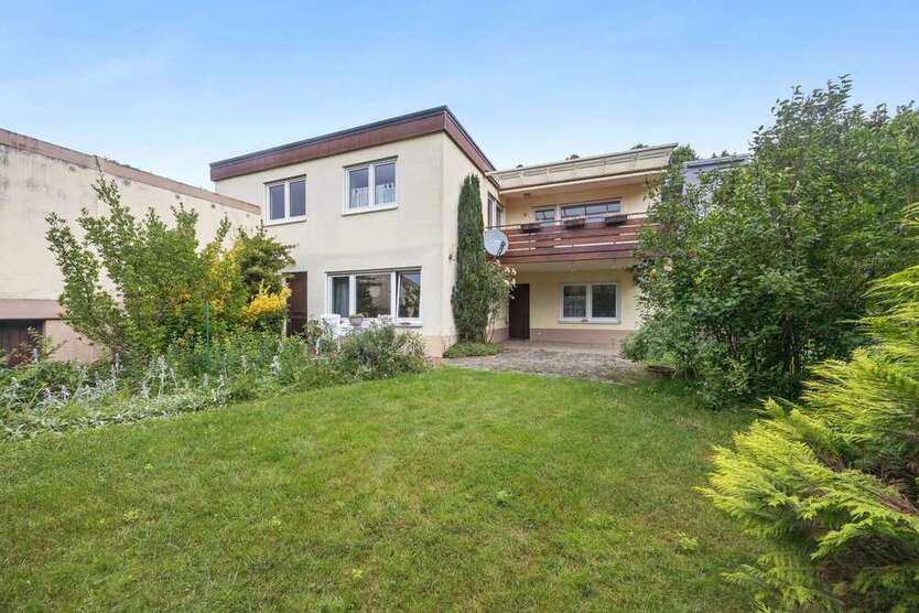 Haus zum Kaufen in Waldkirch 748.000 € 180 m²