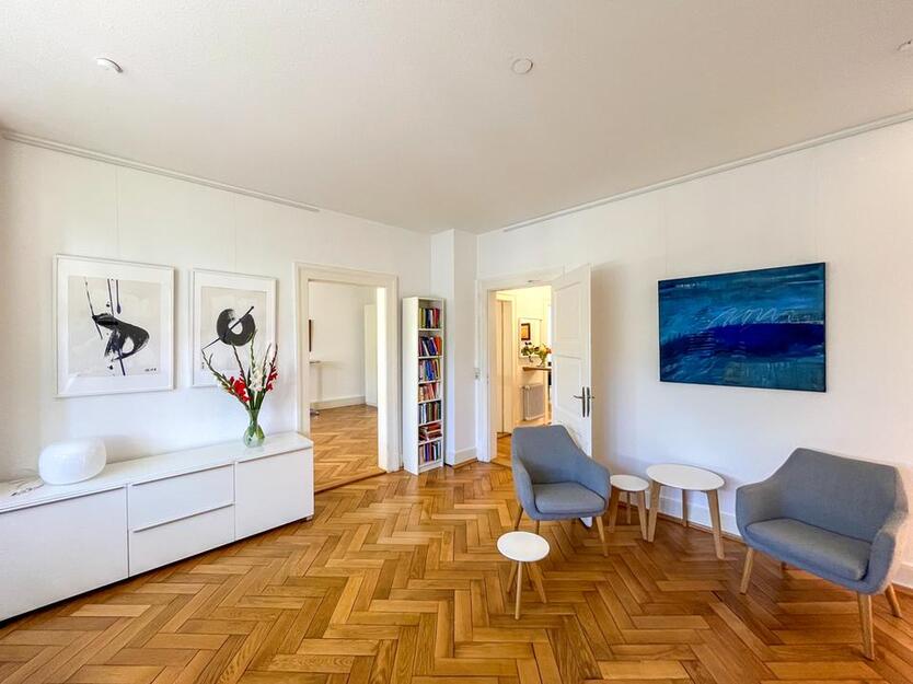 Charmante Altbau-Bürofläche mit ca. 110 m² Fläche in ruhiger Lage von Freiburg-Waldsee zimmer