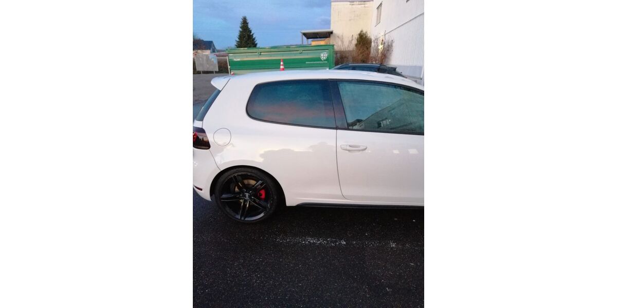 VW Golf 318.000 km 4.300 &euro; Emmendingen 79312