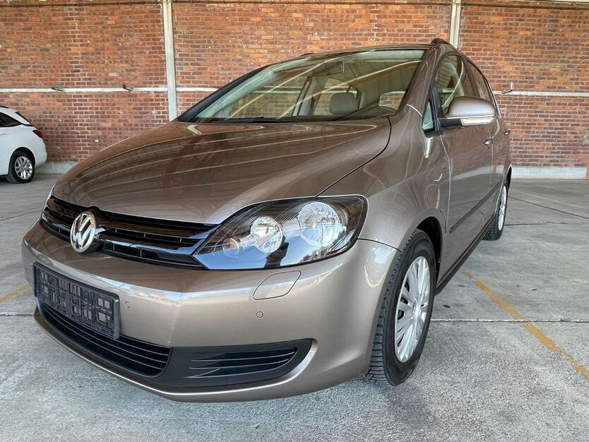 VW Golf 74.352 km 7.699 € Herbolzheim 79336