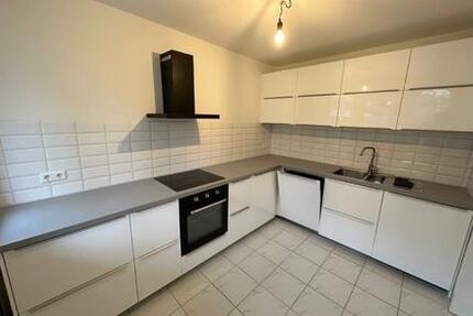 Wohnung Freiburg im Breisgau Lehen - 2 Zimmer, 76 m&sup2;, 249.000&euro; | Angebot:26941740